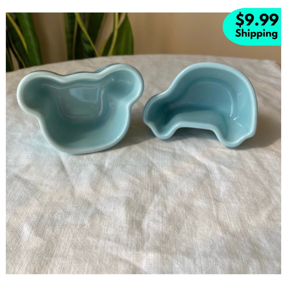 ❌SOLD❌LE CREUSET Coastal Blue Bear Car Baby Ramekins, Set of Two